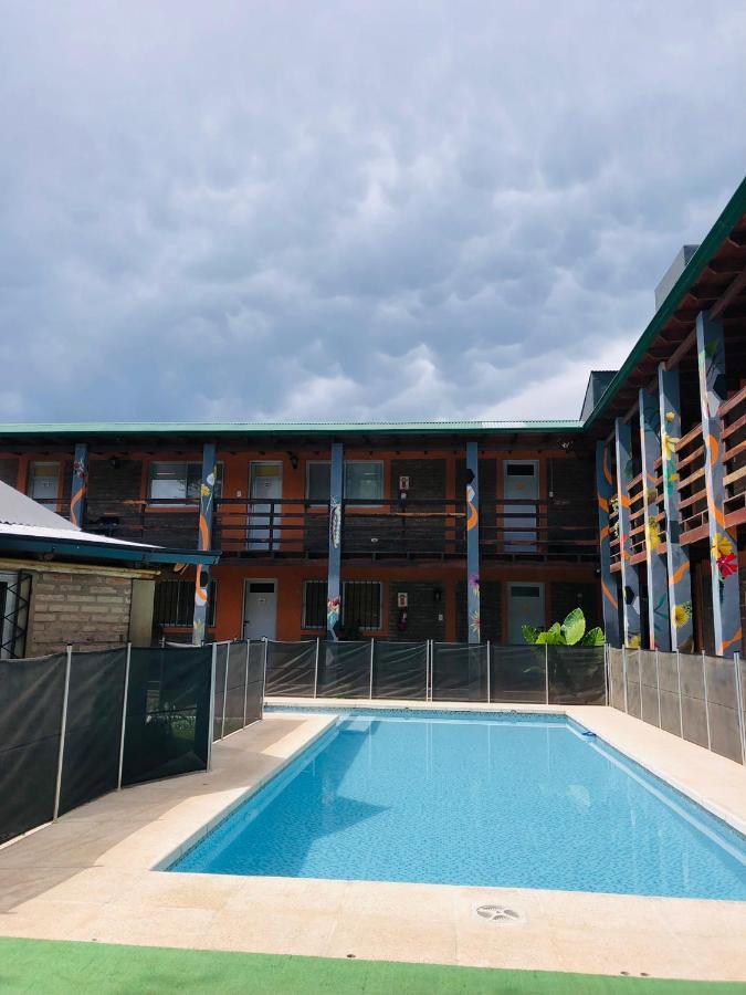 סנטה רוסה דה קלמוצ'יטה Eiru Hostel מראה חיצוני תמונה